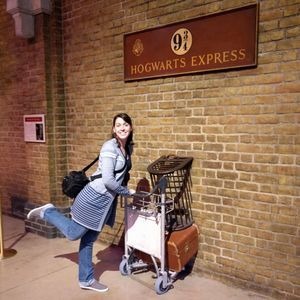 Meet your Posher, Elizabeth